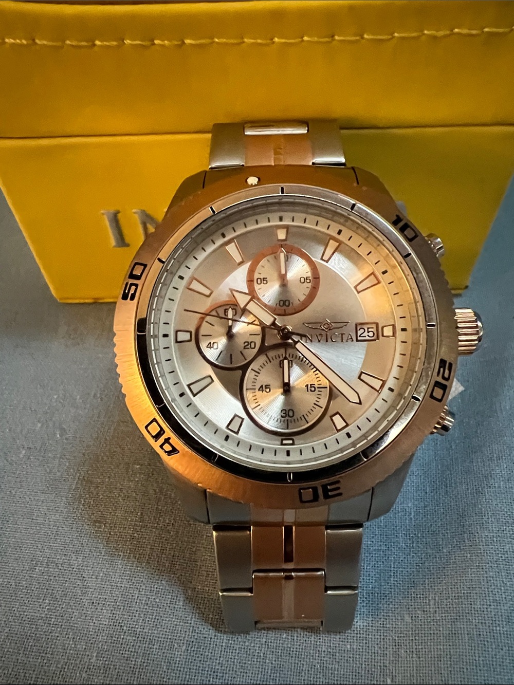 INVICTA MEN'S MODEL 17442 “SPECIALTY COLLECTION” ANALOG DISPLAY JAPANESE QUARTZ